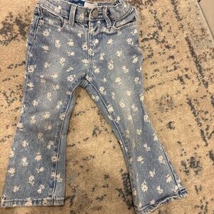 Old navy fit and flare 3t jeans